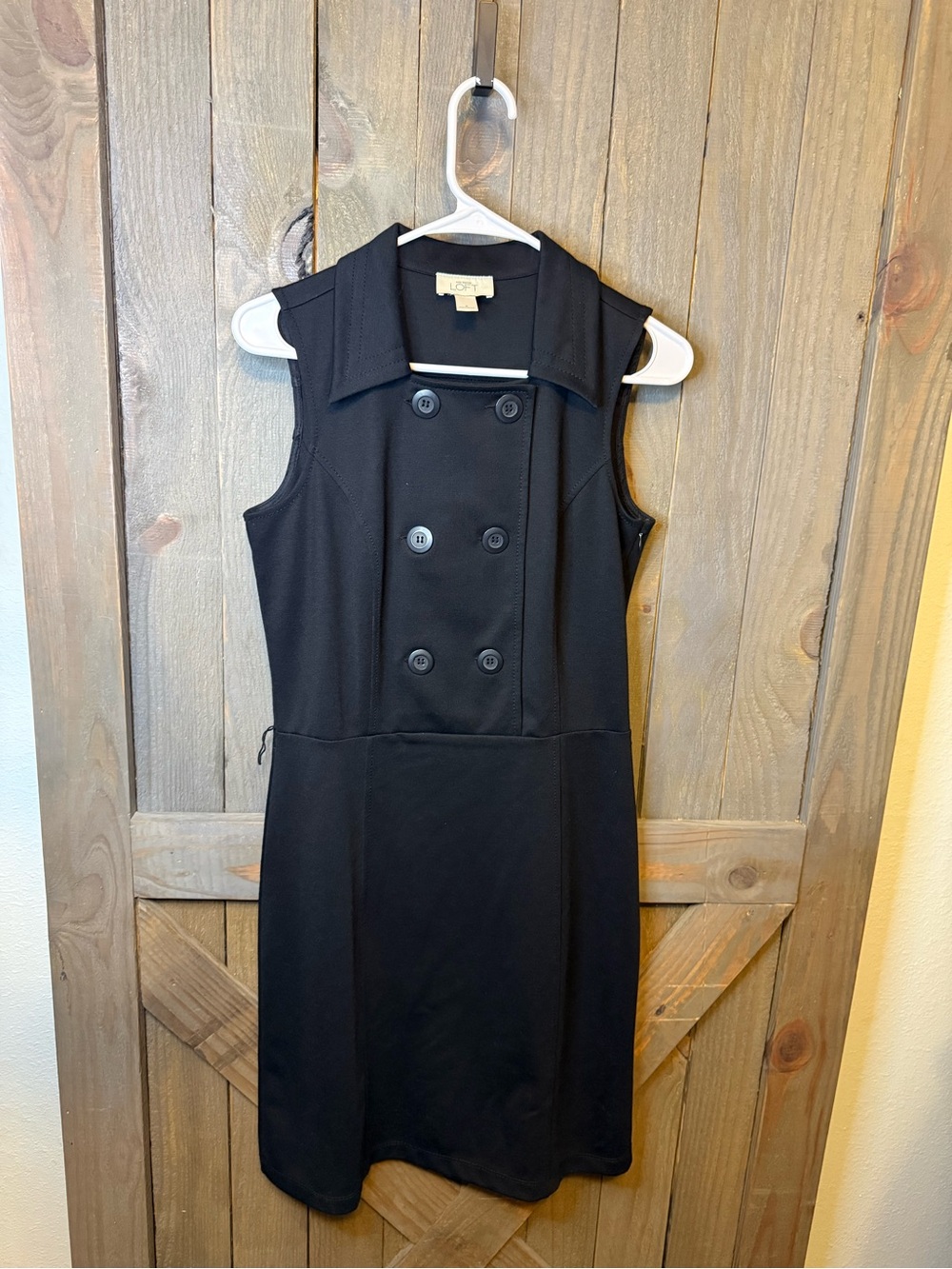LOFT Black Sleeveless Double-Breasted Shift Dress